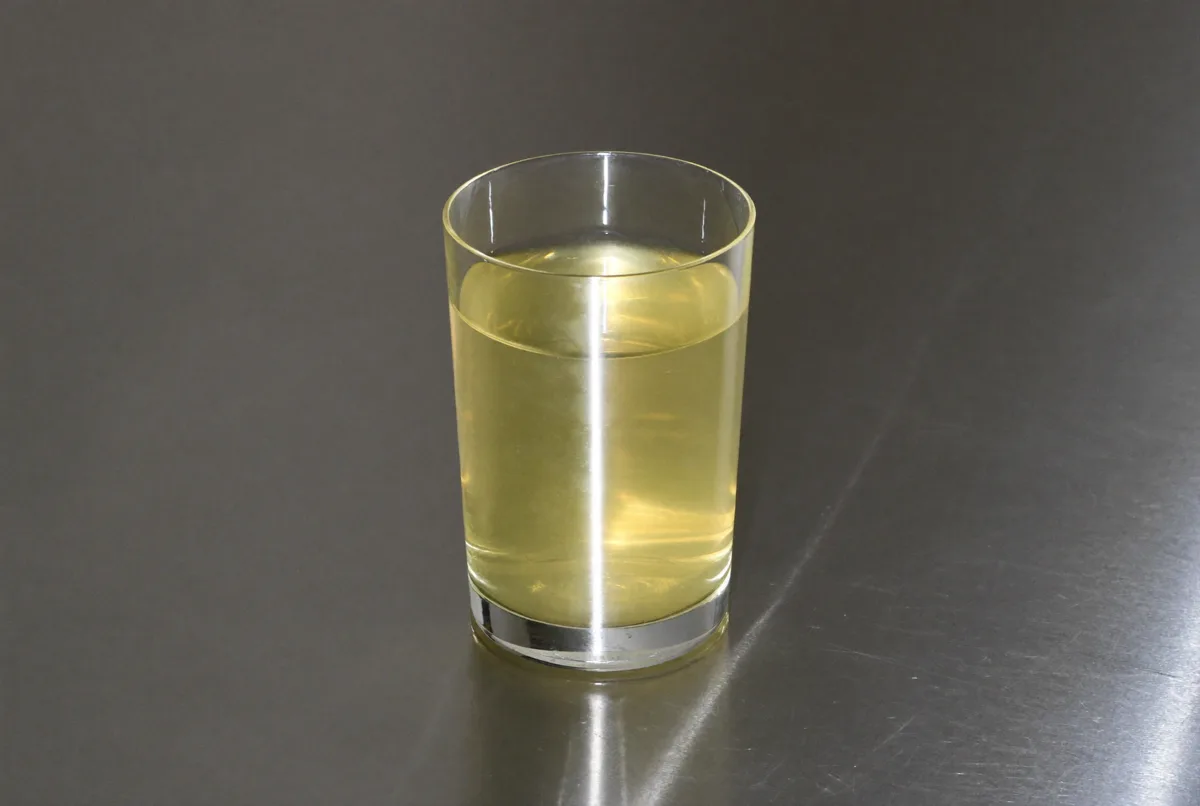 Жёлтая вода
